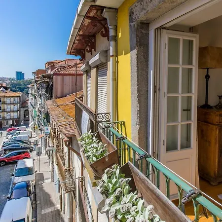 Apartment Historical Center - Taipas